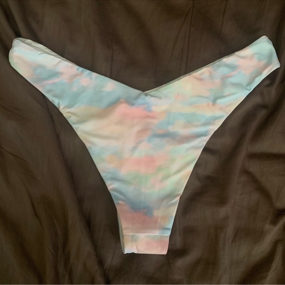 WeWoreWhat Delilah Bikini Swim Bottoms in Sunset Pastel - Picture 3 of 8